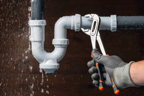 Professional Pipe Repair technician working in Versailles, CT